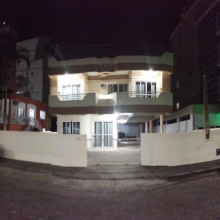 Residencial Nereu Διαμέρισμα Bombinhas Εξωτερικό φωτογραφία